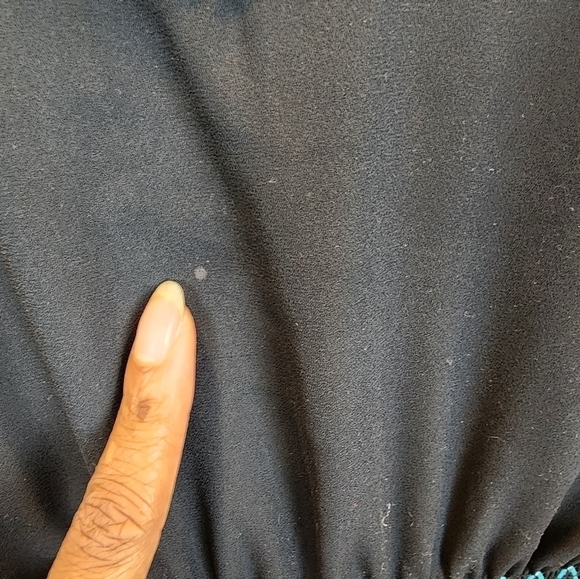 New York & Company short sleeve Embroidery front top - Picture 9 of 12